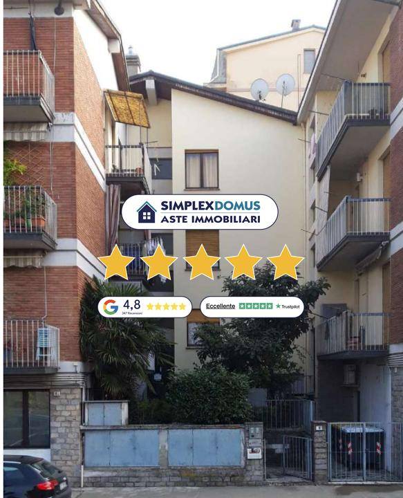 appartamento in vendita a Tortona in zona Centro Storico