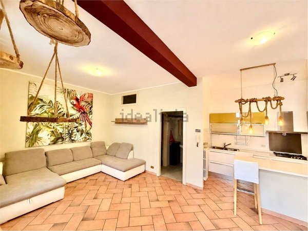 appartamento in vendita a Tortona in zona Centro Storico