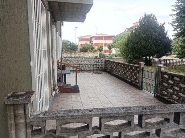 appartamento in vendita a Tortona in zona San Bernardino
