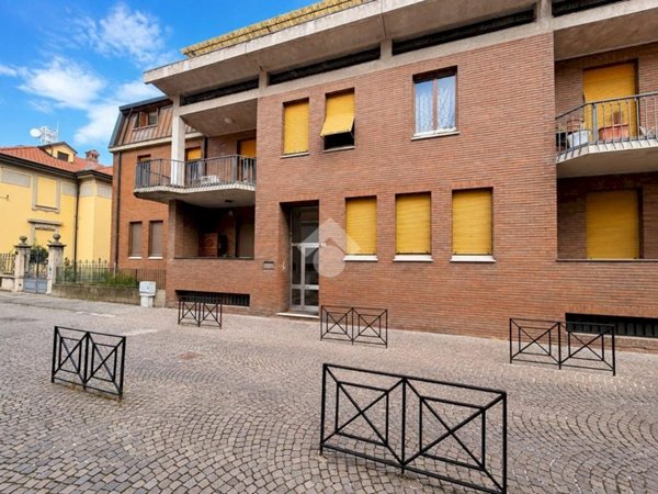 appartamento in vendita a Tortona in zona Centro Storico