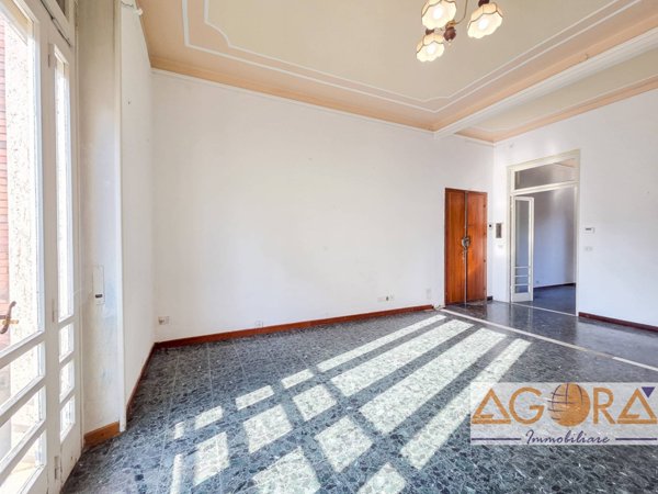 appartamento in vendita a Tortona in zona Centro Storico