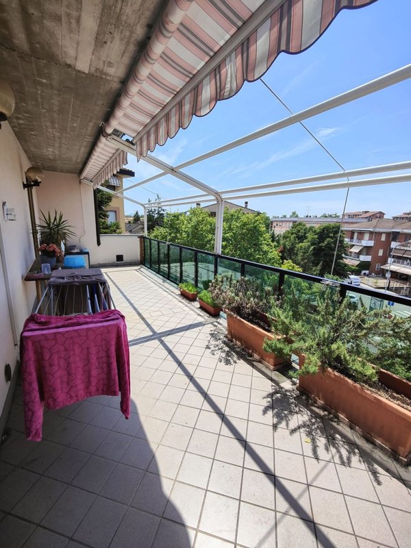 appartamento in vendita a Tortona in zona San Bernardino