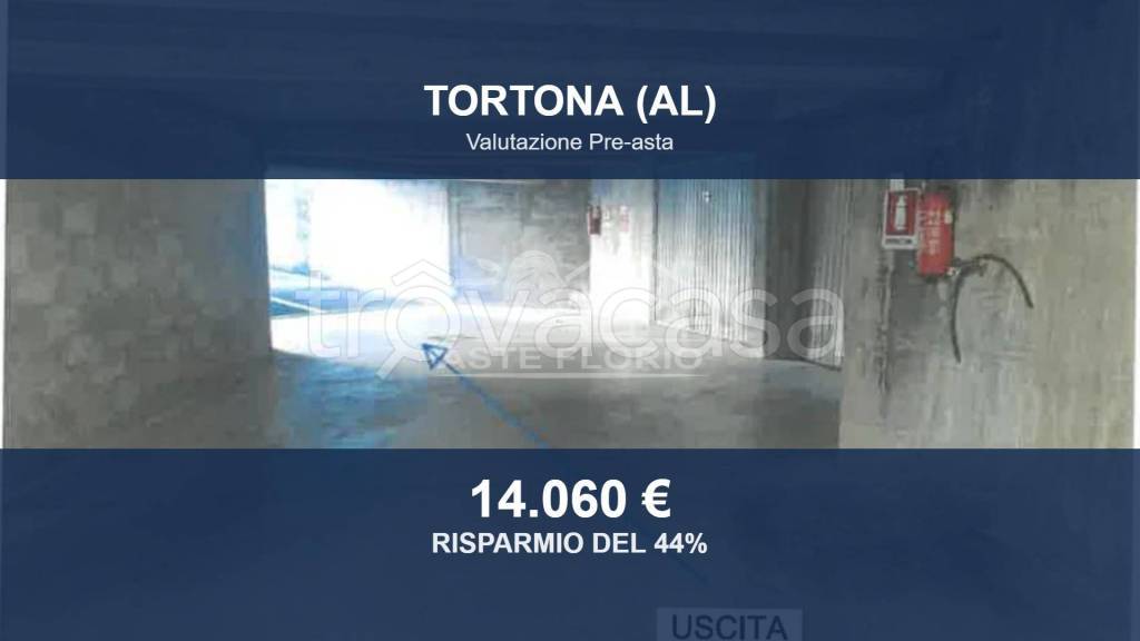 casale in vendita a Tortona in zona Centro Storico