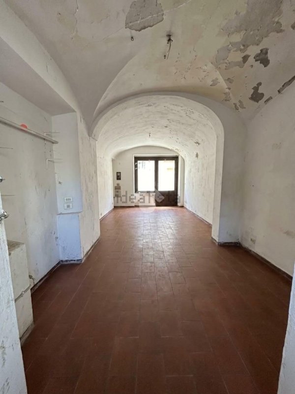 ufficio in vendita a Tortona in zona Centro Storico