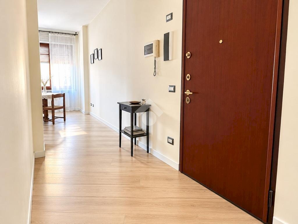 appartamento in vendita a Tortona in zona San Bernardino