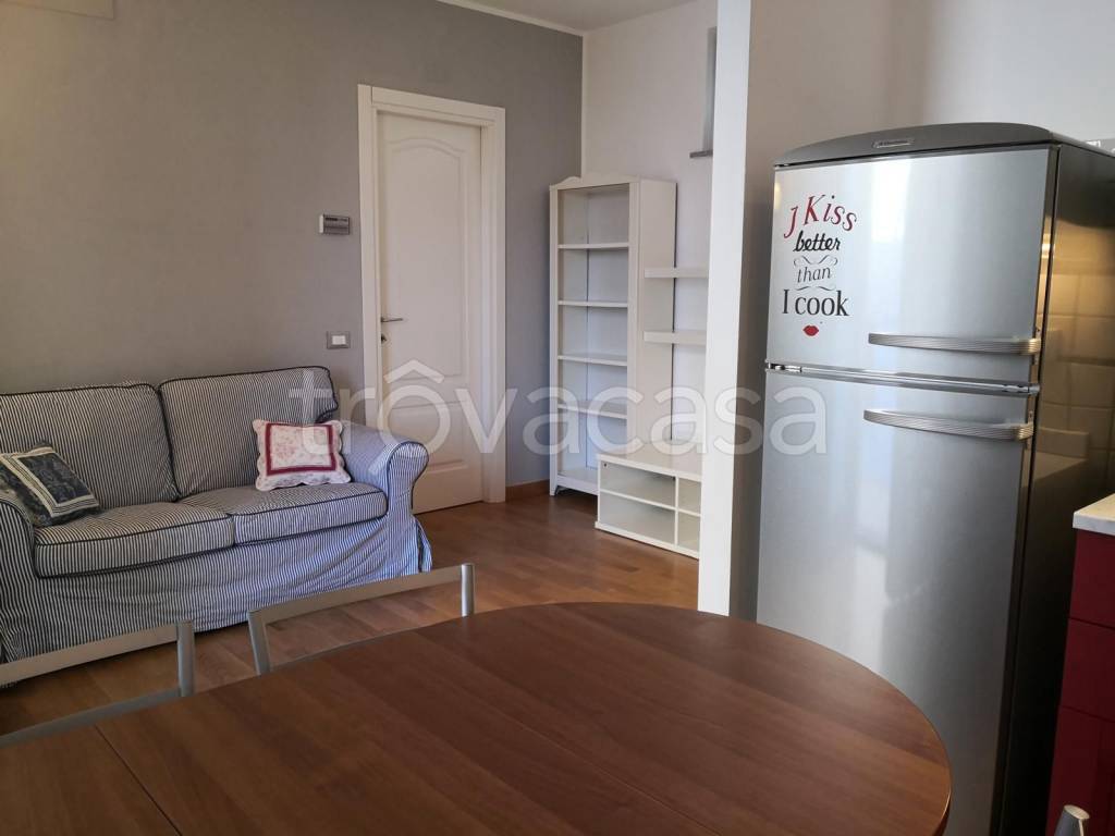 appartamento in vendita a Tortona in zona Centro Storico