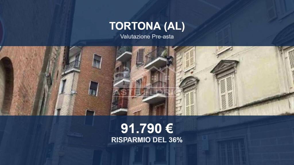 appartamento in vendita a Tortona in zona Centro Storico