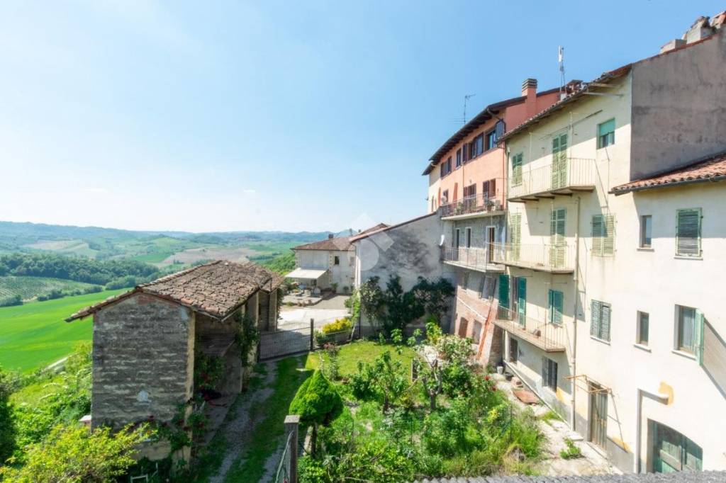 casa indipendente in vendita a Treville