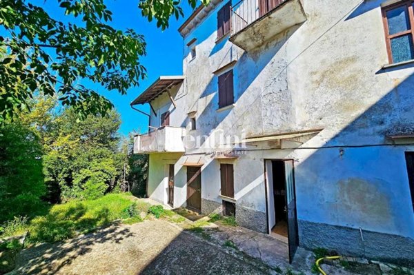 casa indipendente in vendita a Treville