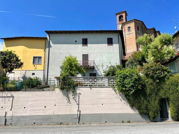 casa indipendente in vendita a Treville