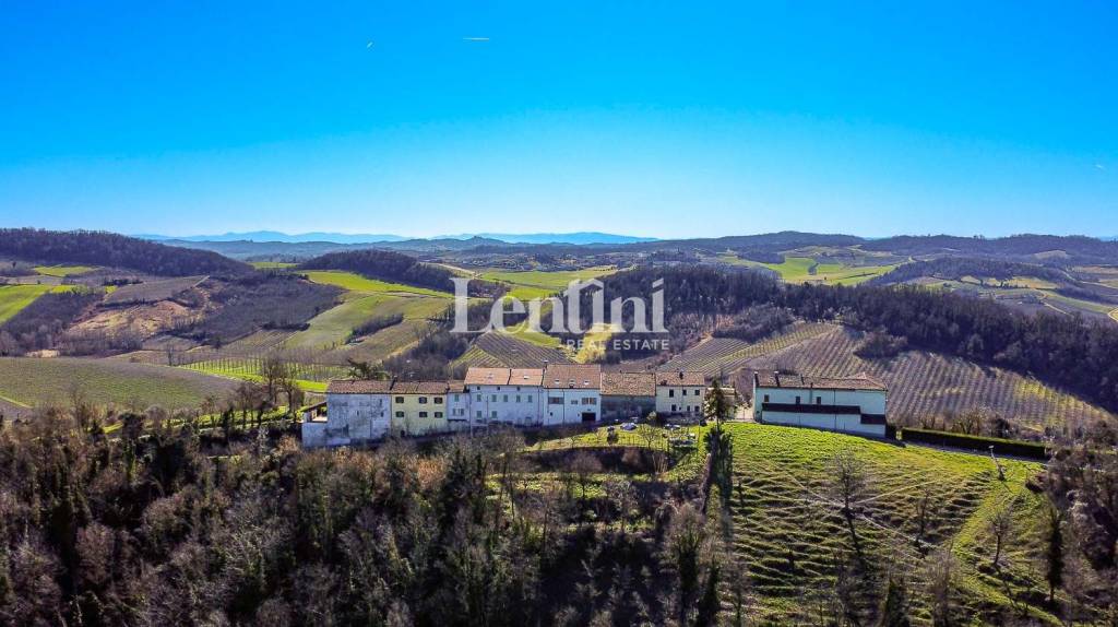 casa indipendente in vendita a Treville
