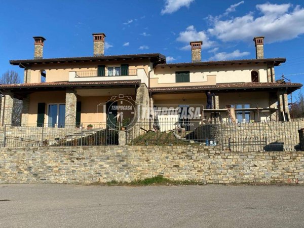 casa indipendente in vendita a Trisobbio