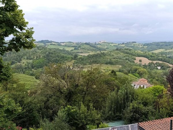 casa indipendente in vendita a Trisobbio