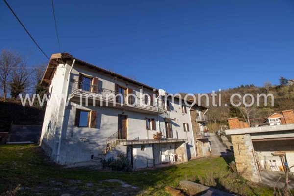 casa indipendente in vendita a Trisobbio