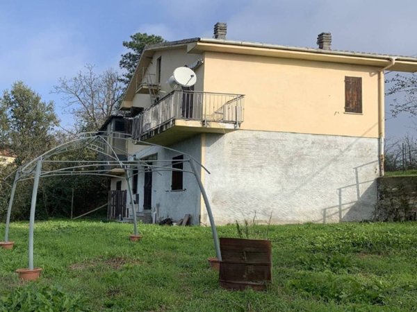 casa indipendente in vendita a Trisobbio