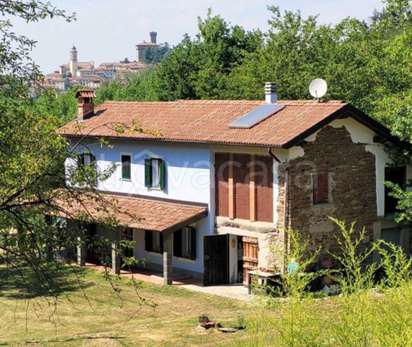 casa indipendente in vendita a Trisobbio