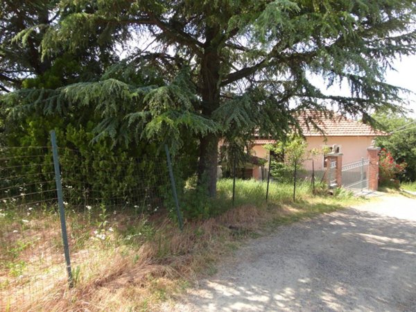 casa indipendente in vendita a Trisobbio
