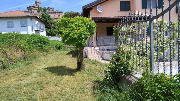 casa indipendente in vendita a Trisobbio