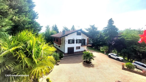 casa indipendente in vendita a Trisobbio