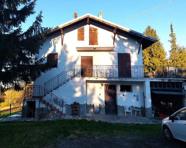 casa indipendente in vendita a Trisobbio