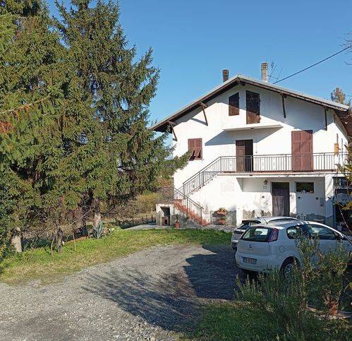 casa indipendente in vendita a Trisobbio