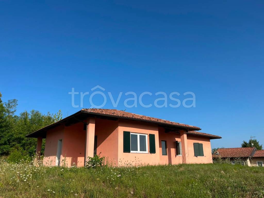 casa indipendente in vendita a Trisobbio in zona Villa Botteri