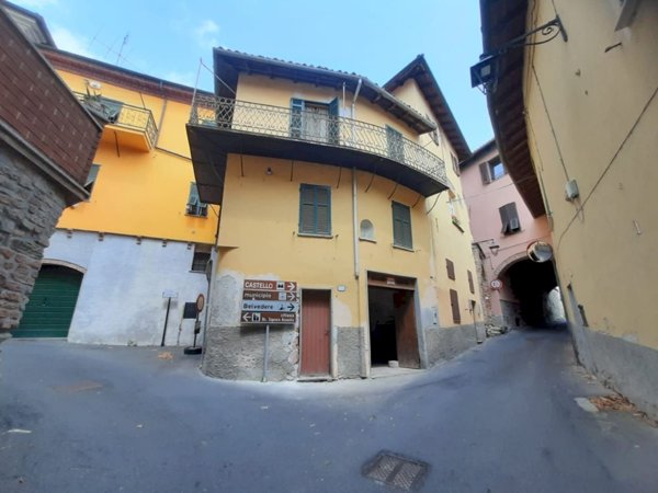casa indipendente in vendita a Trisobbio