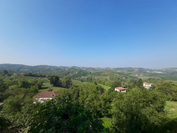 casa indipendente in vendita a Trisobbio