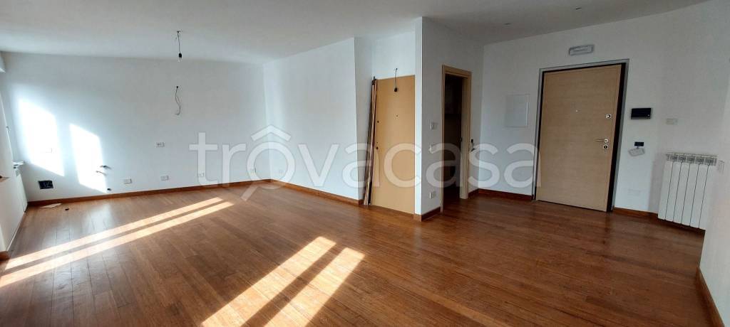 appartamento in vendita a Valenza