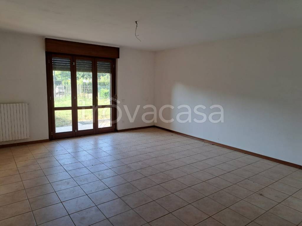 appartamento in vendita a Valenza