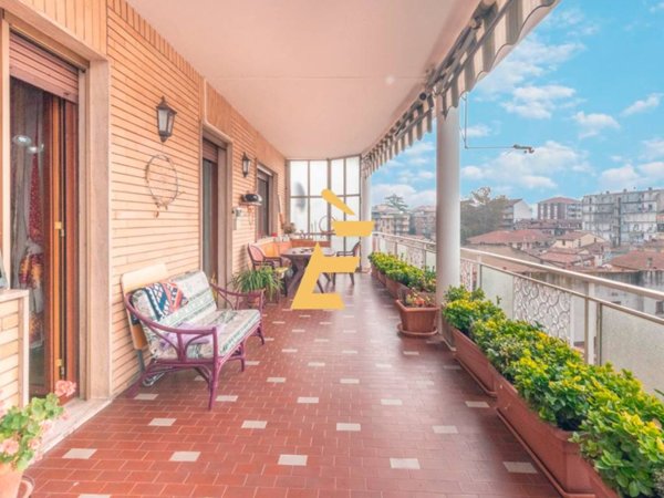 appartamento in vendita a Valenza