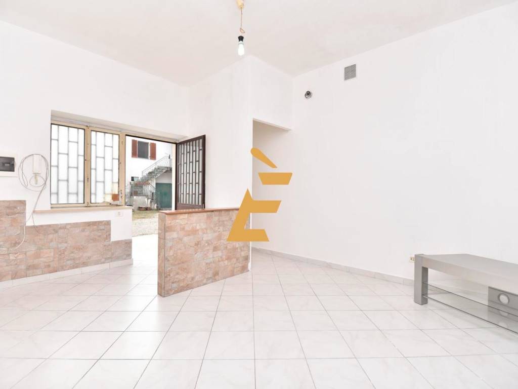 appartamento in vendita a Valenza