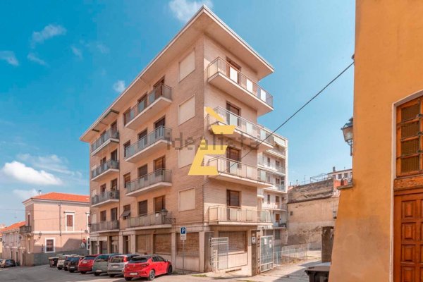 appartamento in vendita a Valenza