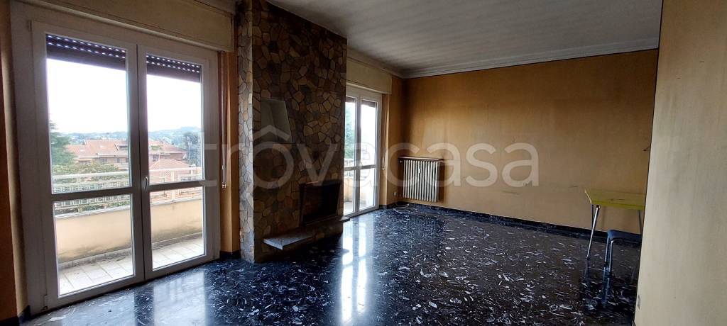 appartamento in vendita a Valenza