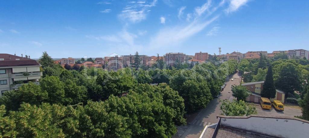 appartamento in vendita a Valenza