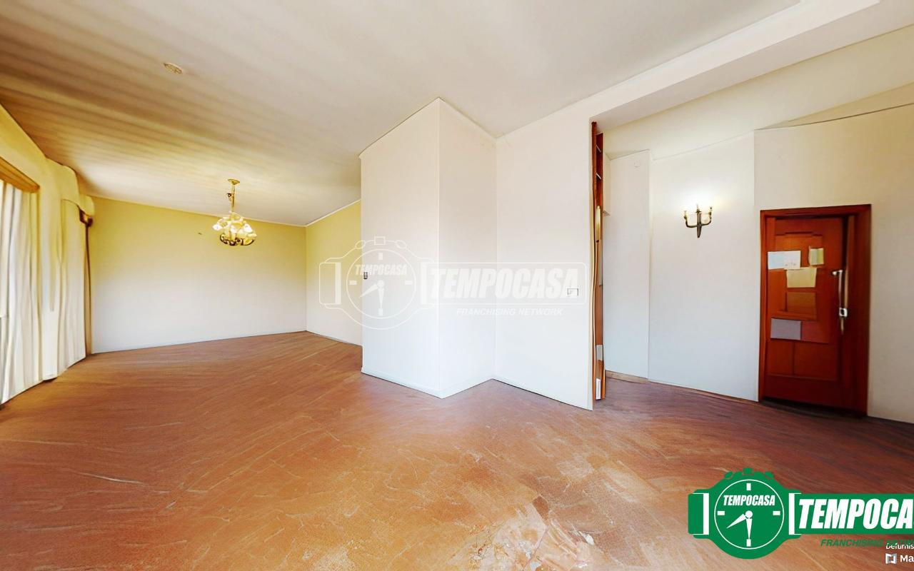 appartamento in vendita a Valenza