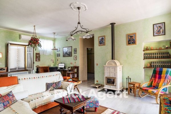 appartamento in vendita a Valenza