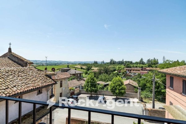appartamento in vendita a Valenza