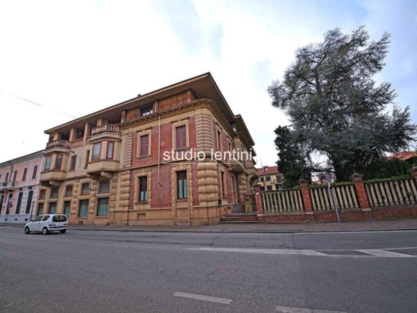 intera palazzina in vendita a Valenza