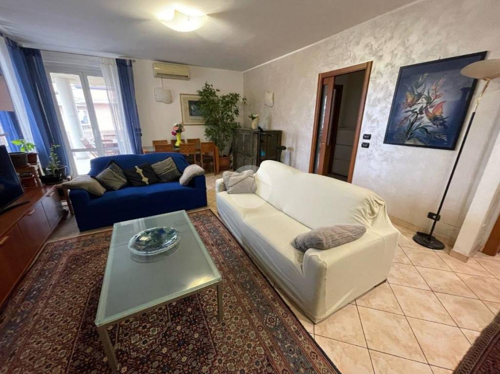 appartamento in vendita a Valenza