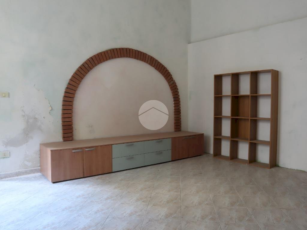 appartamento in vendita a Valenza