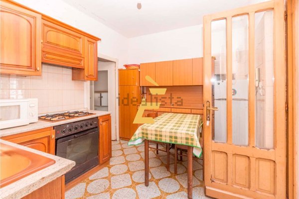 appartamento in vendita a Valenza