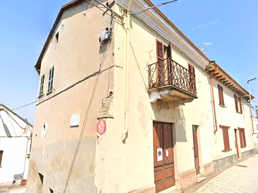 casa indipendente in vendita a Valenza