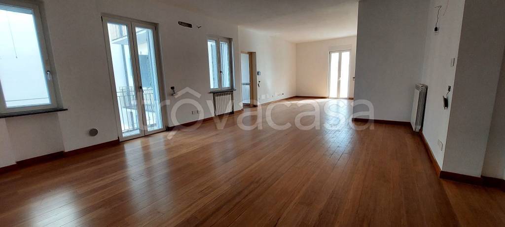 appartamento in vendita a Valenza