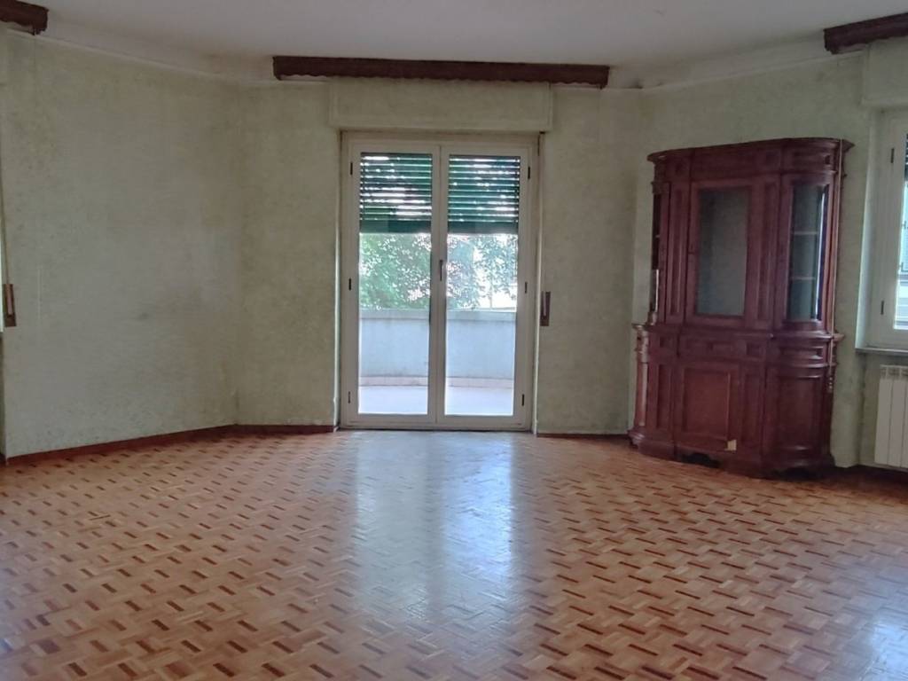 appartamento in vendita a Valenza