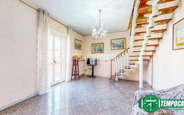 appartamento in vendita a Valenza