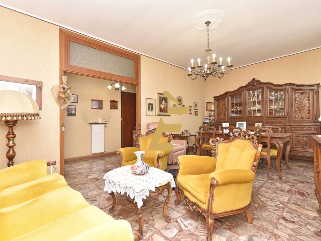 appartamento in vendita a Valenza