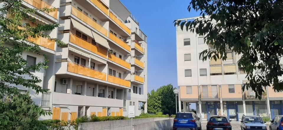 appartamento in vendita a Valenza