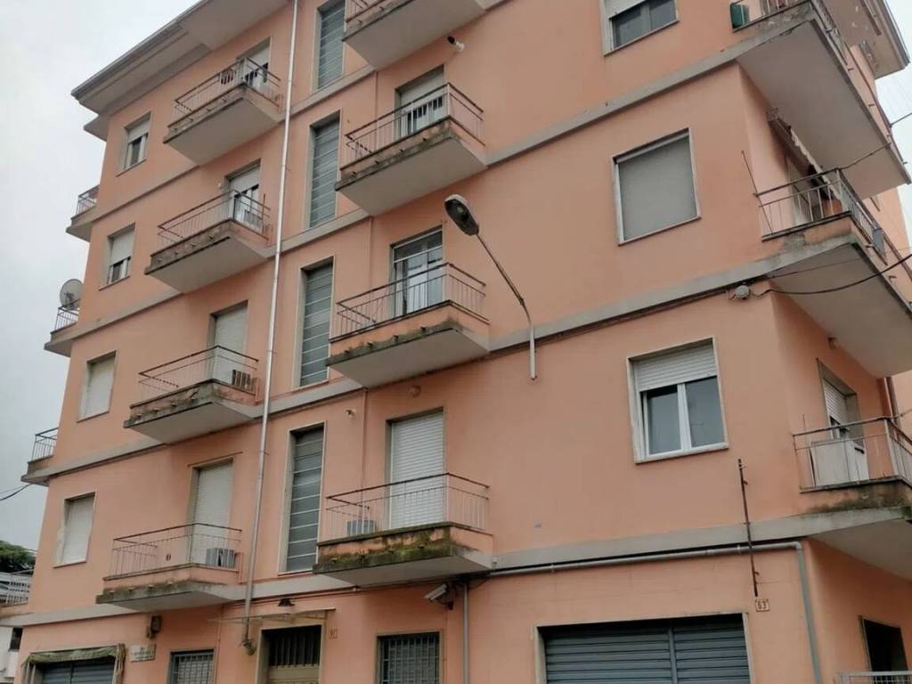 appartamento in vendita a Valenza