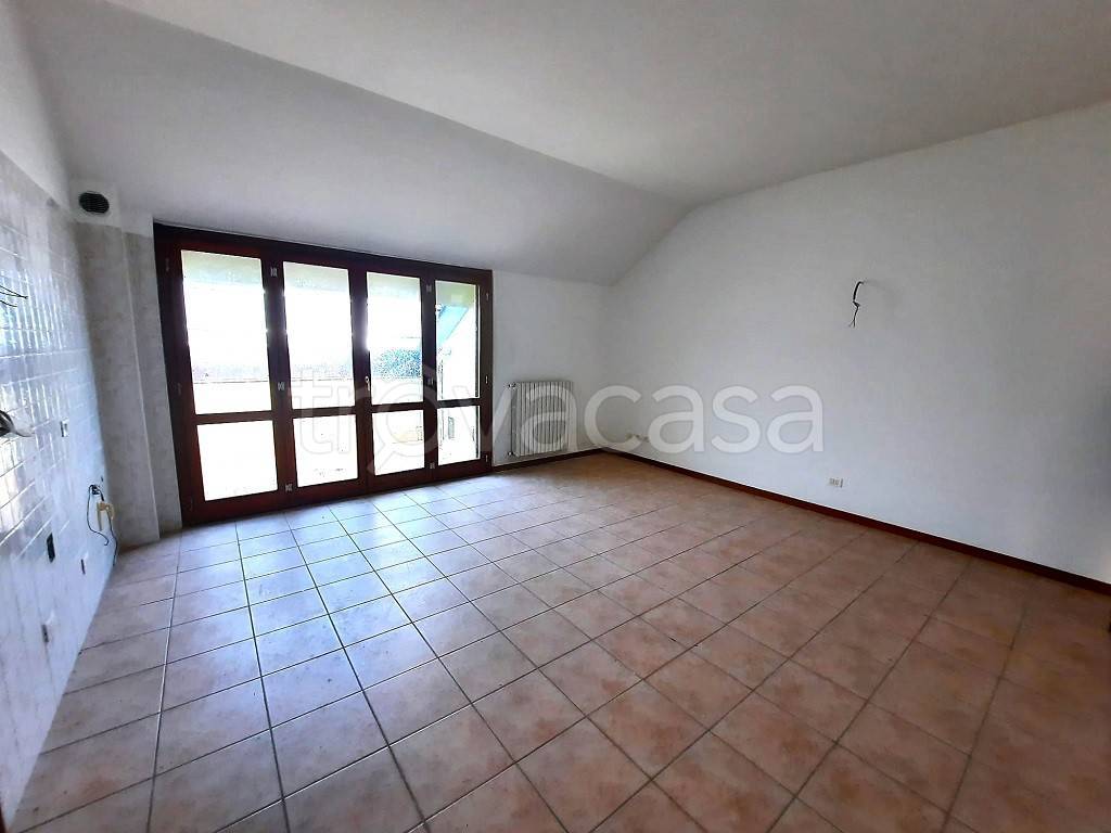 appartamento in vendita a Valenza